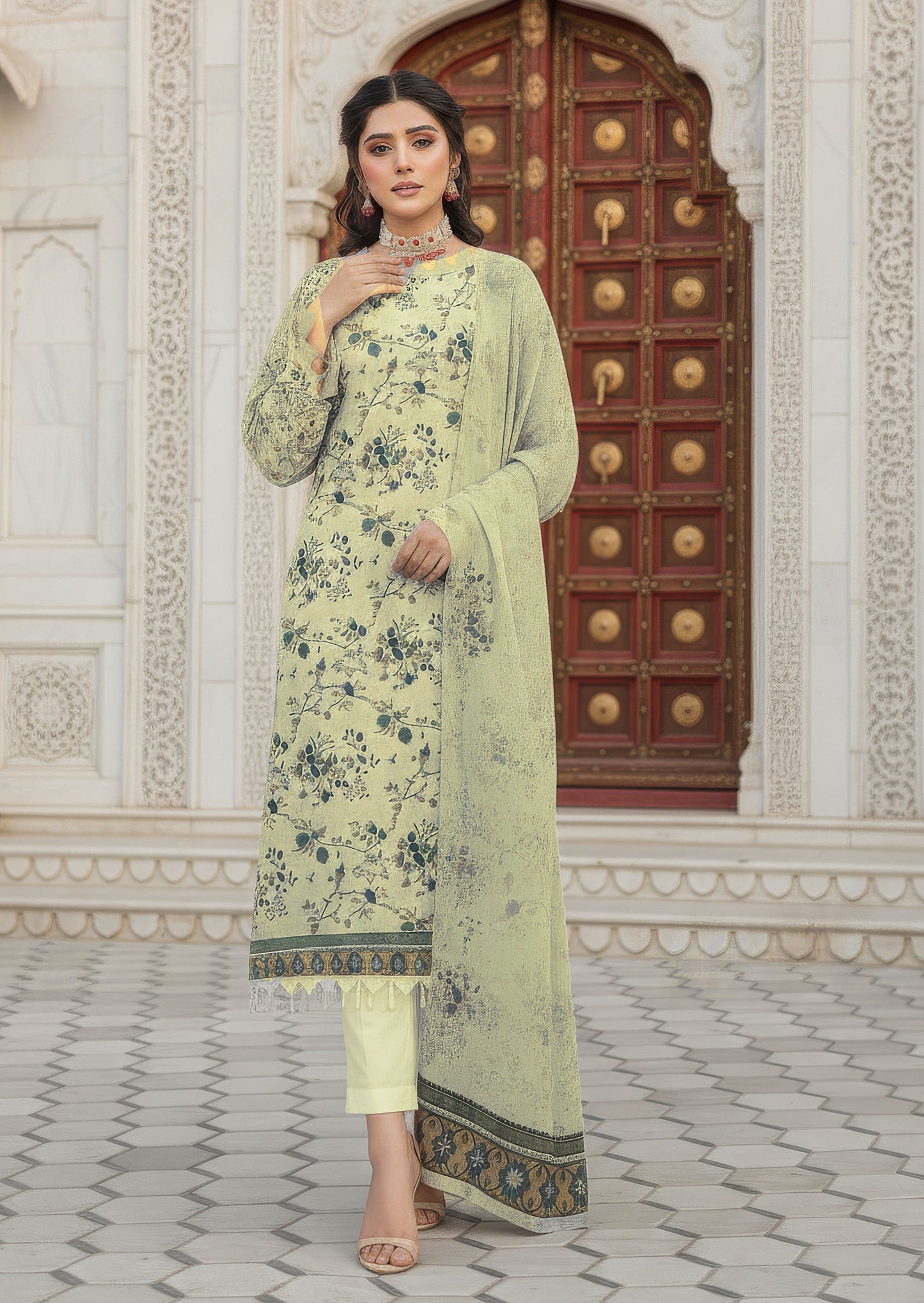 Classic Printed Lawn Suit 3 Piece