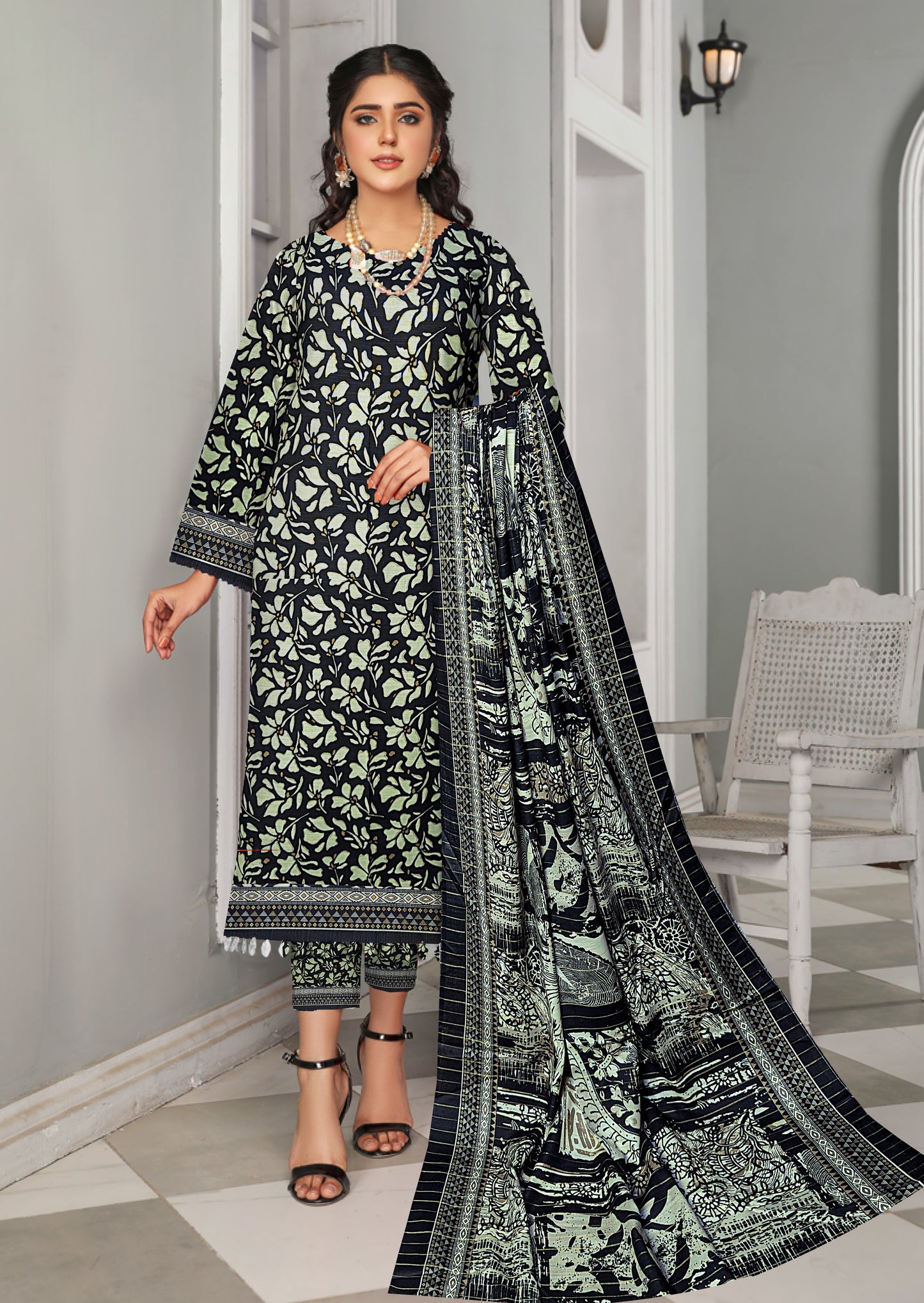 3-Pc Printed Khaddar Floral Unstitched Suit with Khaddar Printed Dupatta(Premium Winter Collection)
