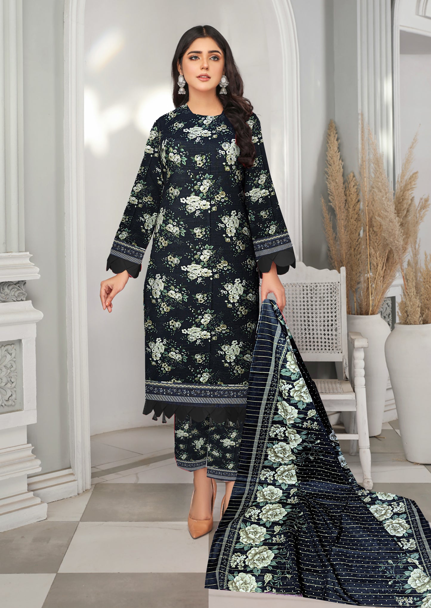 3-Pc Printed Khaddar Floral Unstitched Suit with Khaddar Printed Dupatta(Premium Winter Collection)