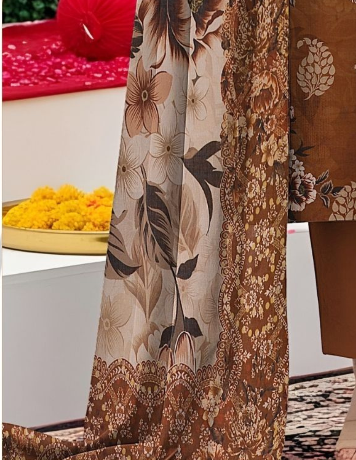 Elegant 3PC Slub Lawn Ensemble (Unstitched)