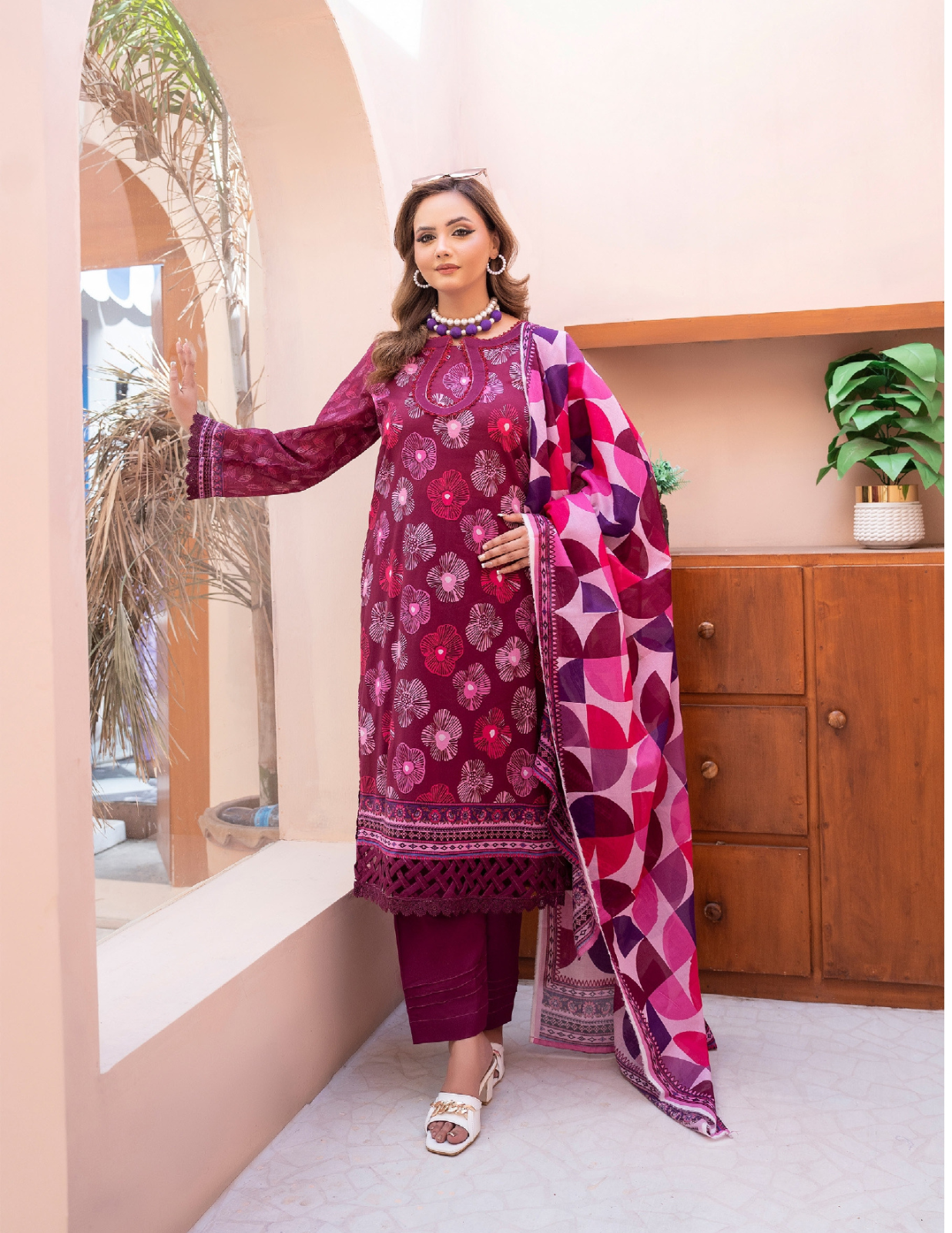 3 Pc Branded Lawn Suit – Sophisticated Printed Premium Unstitched Wear
