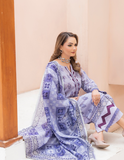 3 Pc Luxury Printed Lawn Suit – Elegant Premium Unstitched Summer Wear