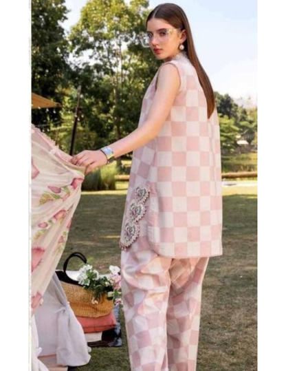 Trendy Digital Printed Lawn 3 Piece Suit unstiched