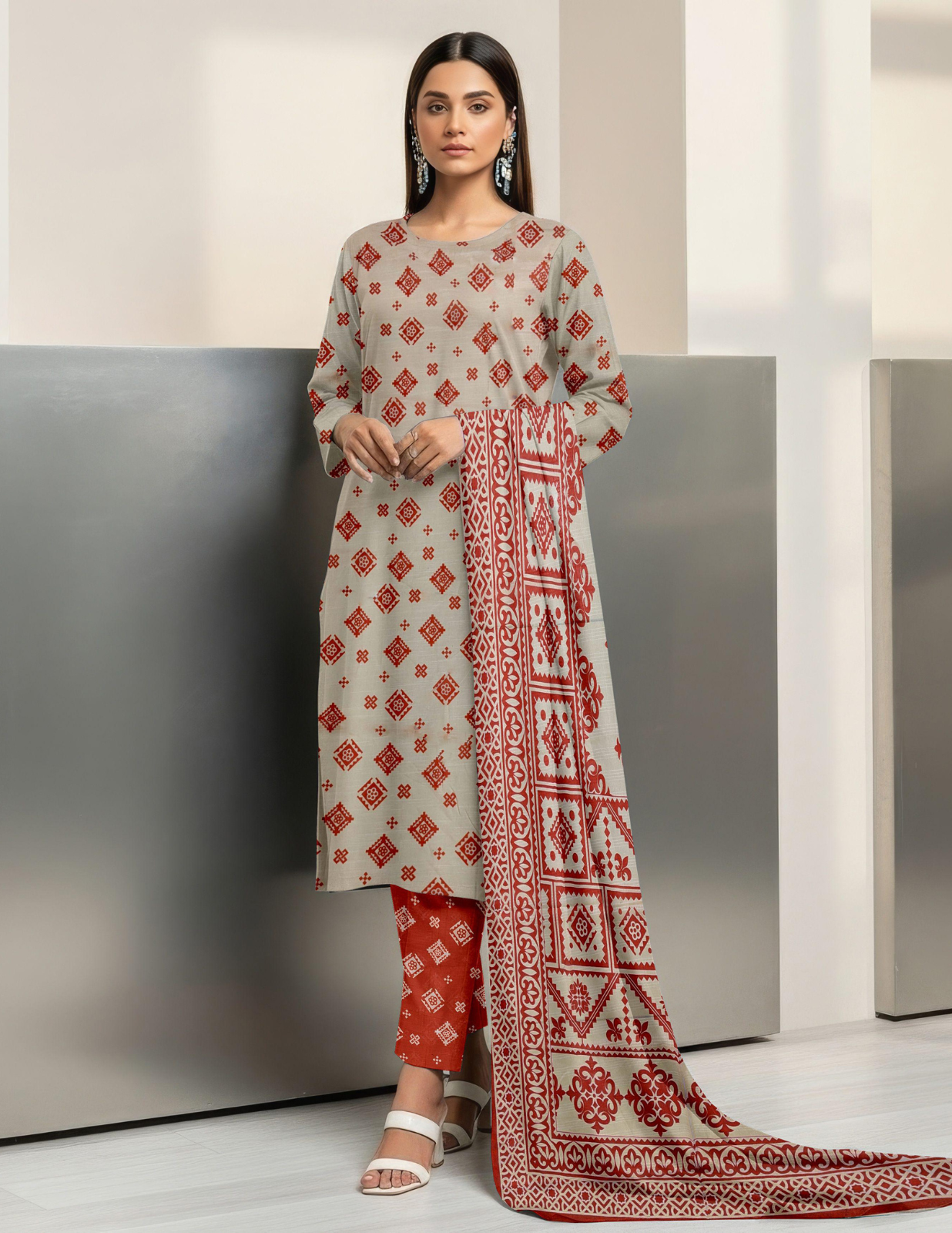 Graceful 3-Pc Bana Dora Lawn Printed Suit